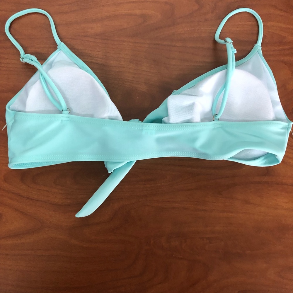 Bikini Set - Picture 4 of 4